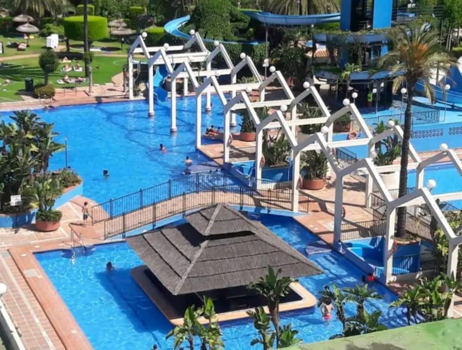 360° Seaview Benalbeach Apartment 贝纳尔马德纳 外观 照片